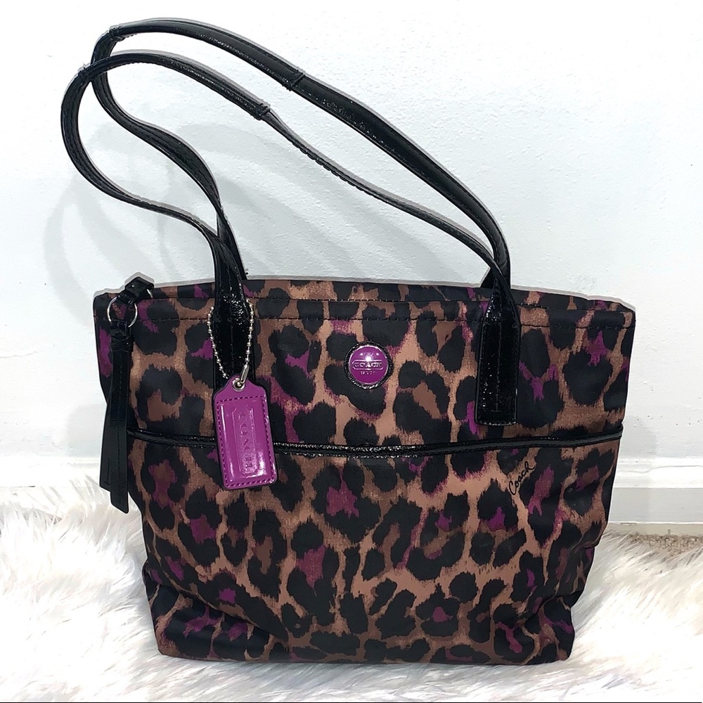 COACH SIGNATURE STRIPE OCELOT PRINT TOTE (F25282)